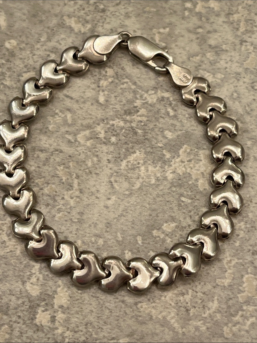 .926 Italy Hearts link Sterling silver Bracelet 7 inches